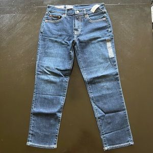 Gap tapered mid rise low stretch blue jeans, size 25
